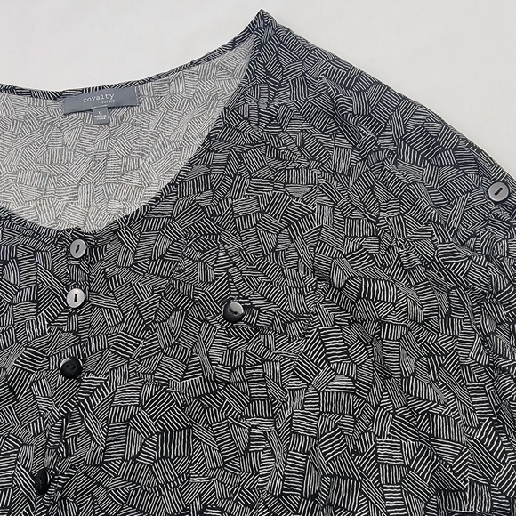 NWT Royalty for me abstract print extreme oversized button-down short sleeve top - Picture 4 of 5